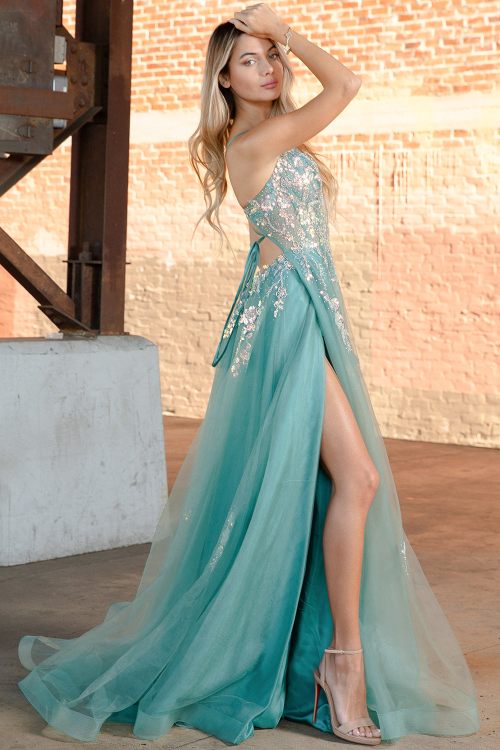 Amelia Couture TM1003