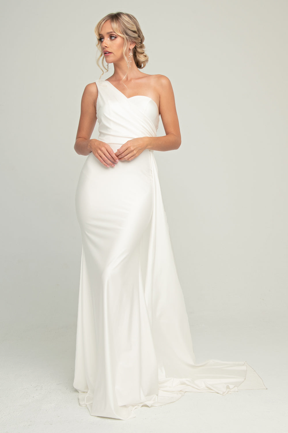 Amelia Couture 387- White