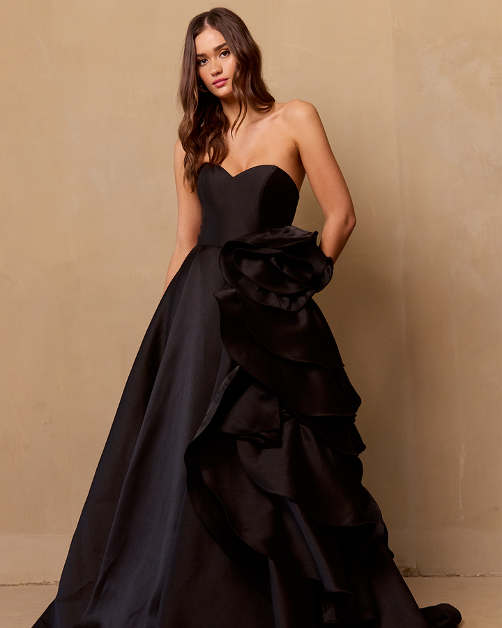 Amelia Couture SU085 - Strapless A-line Gown