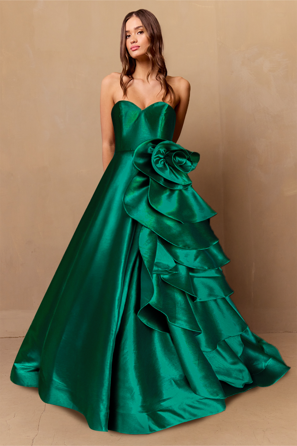 Amelia Couture SU085 - Strapless A-line Gown