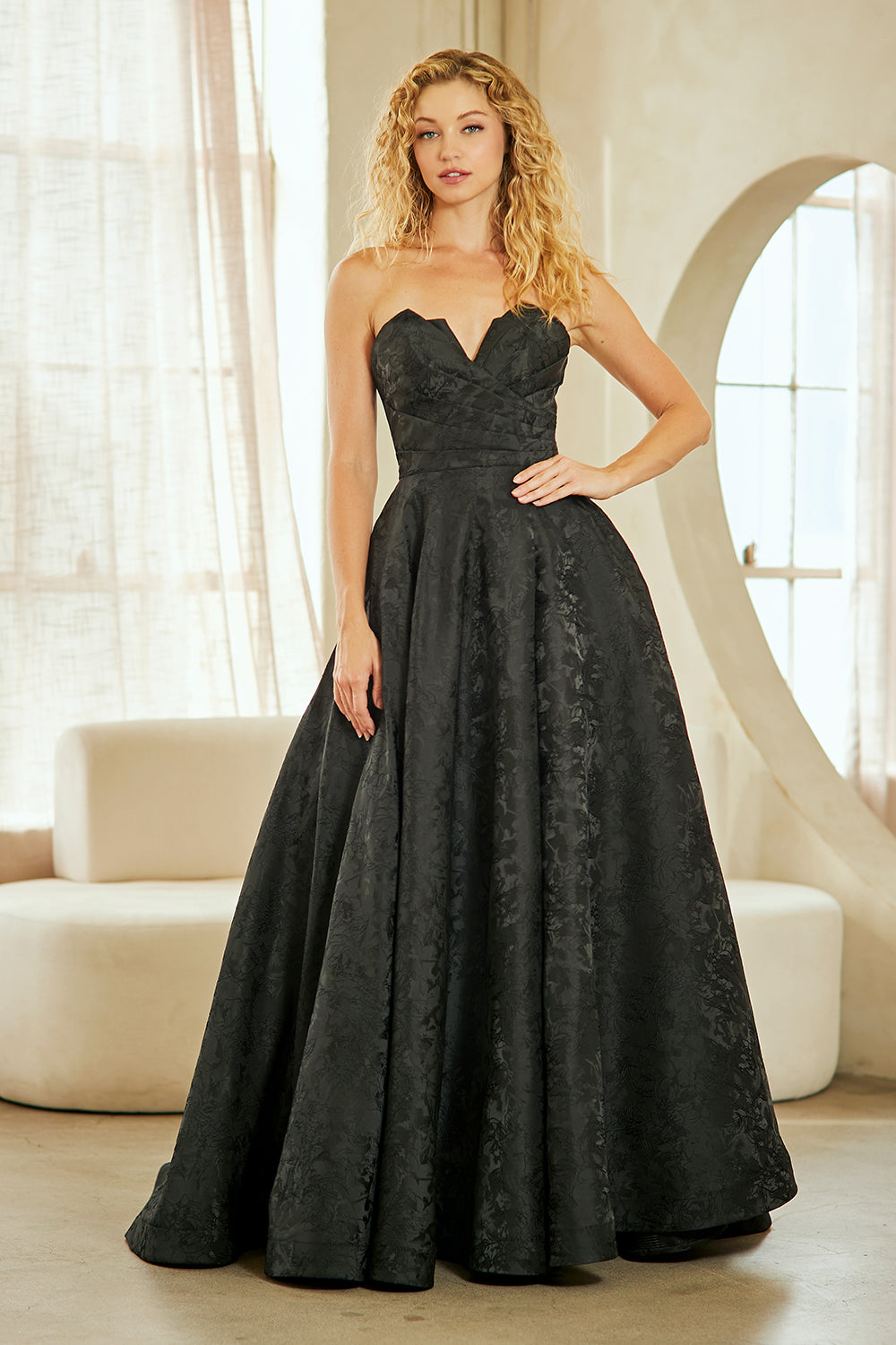 Amelia Couture 8061