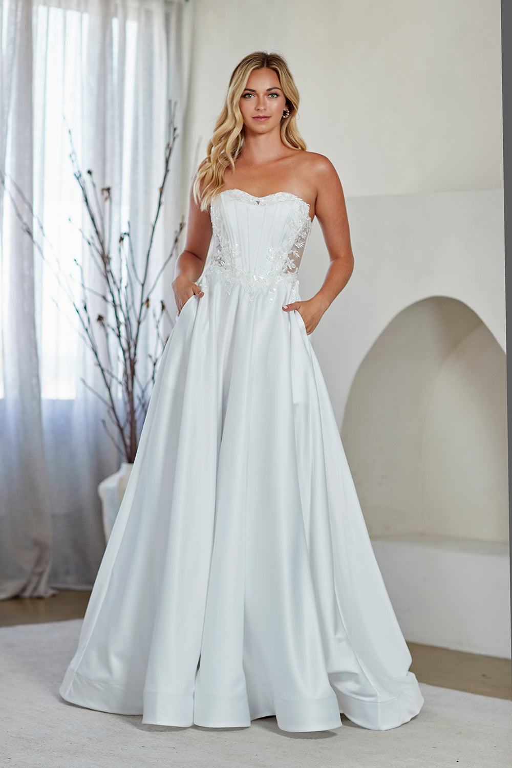 Amelia Couture 7093 - Strapless Ball Gown with Pockets
