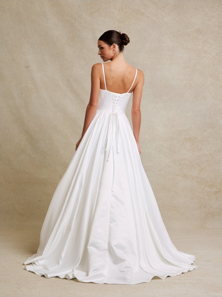 Bicici & Coty MCW3075 - A-Line Bridal Gown