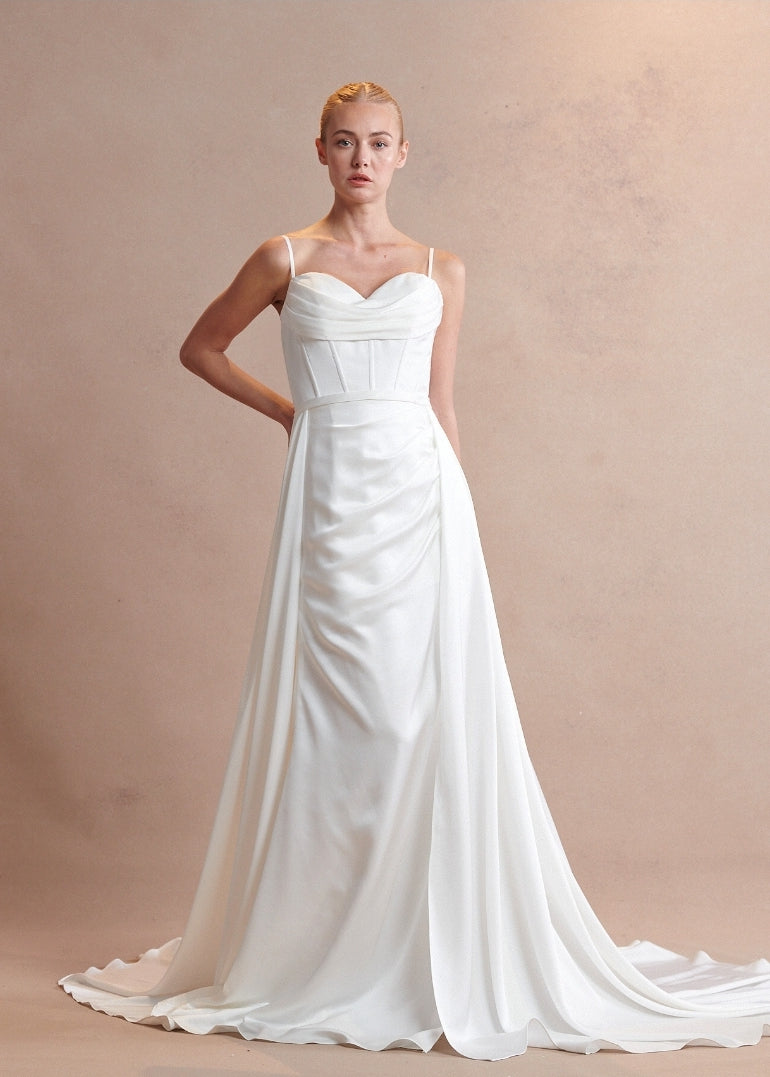 ぴのこ　andresd satin dress Andrea Satin Maxi Dress in Sage Green | Altar'd State