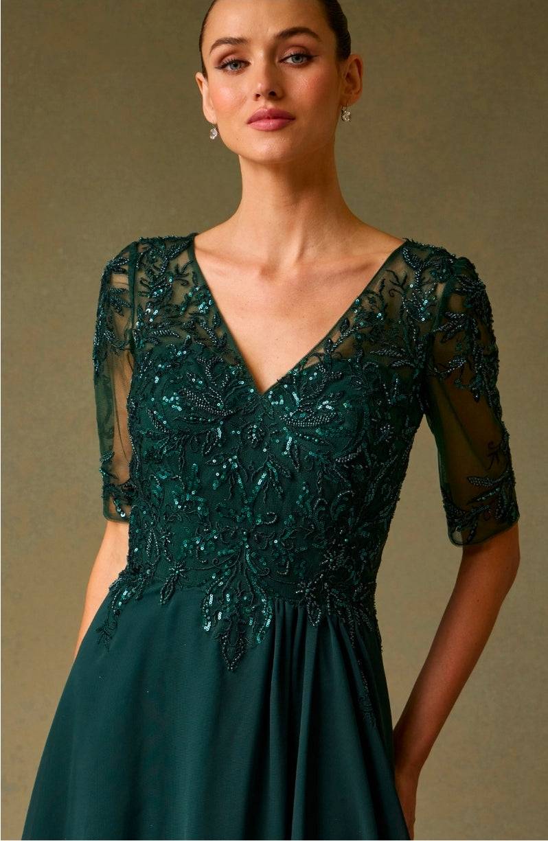 Bicici & Coty RD2581 - 3/4 Sleeve V Neck Gown